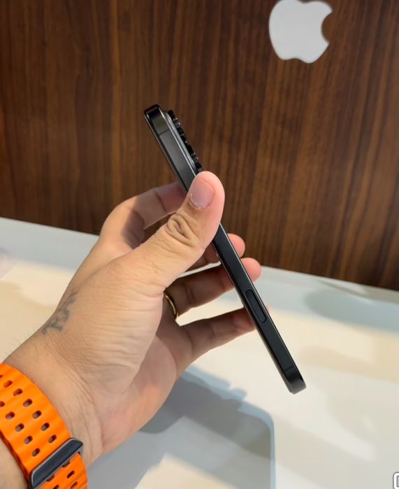 iPhone 16 PRO ca NOU de 256 GB