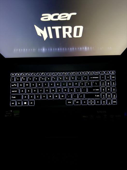 Laptop Gaming Acer Nitro V15 ANV15-41-R5J9