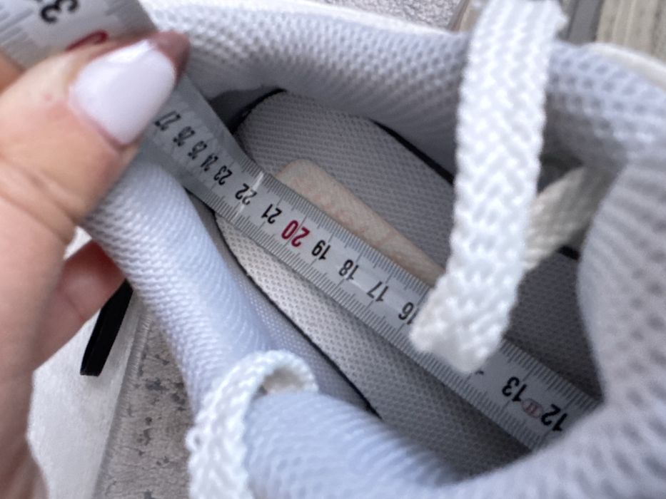 Маратонки New Balance