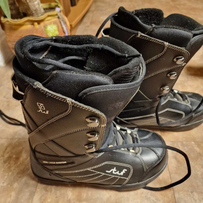 De vânzare ,placă Snowboard Nitro  Punischer .150 /30 cm+ Boots 44.
