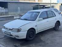 Nissan Sunny 1991 1.6 срочно!