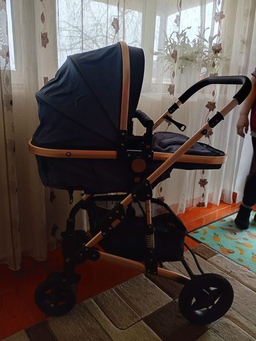 Carucior bebelusi