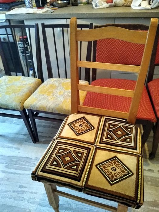 Oglinda/ Servanta/Noptiera,comoda/Mobila,Dulap