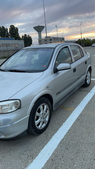 Vând OPEL Astra G