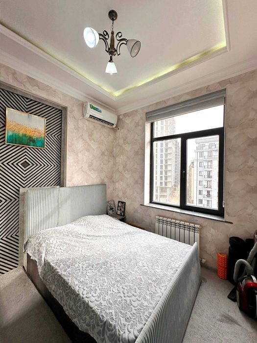 Срочно 1в2/6/11  Квартира в новостройке Паркентский