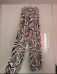 Pantaloni Bershka xxs