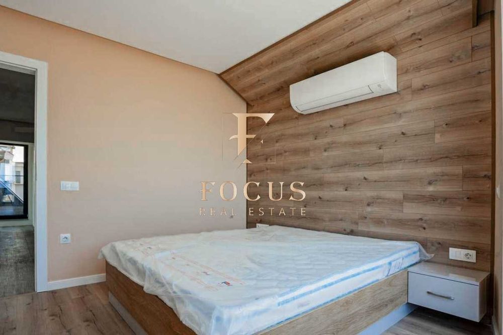 Продава се Тристаен апартамент в Пловдив, Младежки Хълм - 187 кв.м за 1800 €/кв.м - Снимка #2