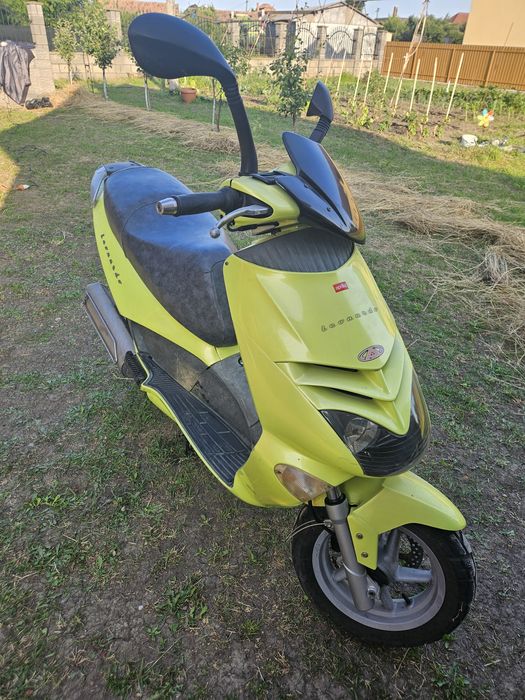 Vand Scuter Aprilia