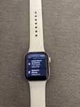 Часовник apple watch SE