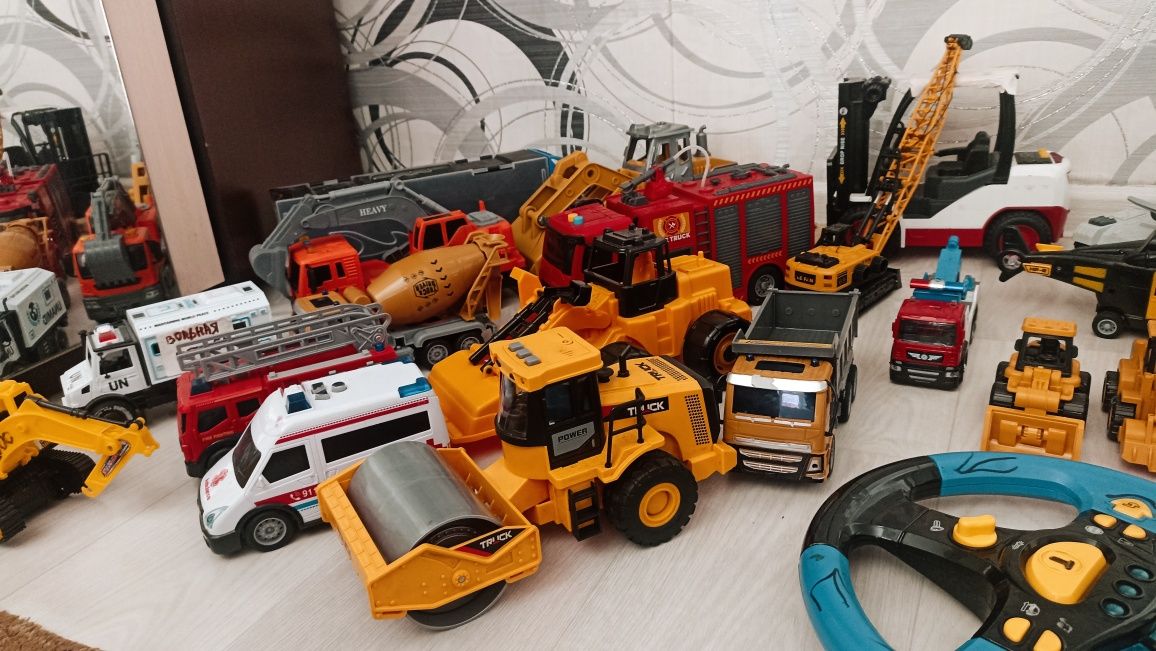 Продам очень много игрушек