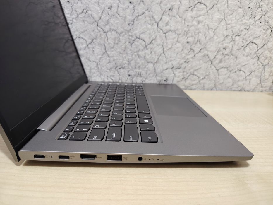 LENOVO ThinkBook 14"TouchScreen IPS/RYZEN 5 4500U/16GB DDR4/256GB NVMe