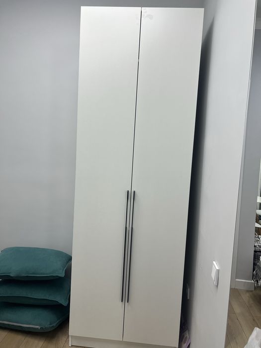 Продам шкаф белый срочно новый