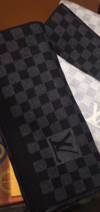 Fular bărbați Louis Vuitton, model 2026