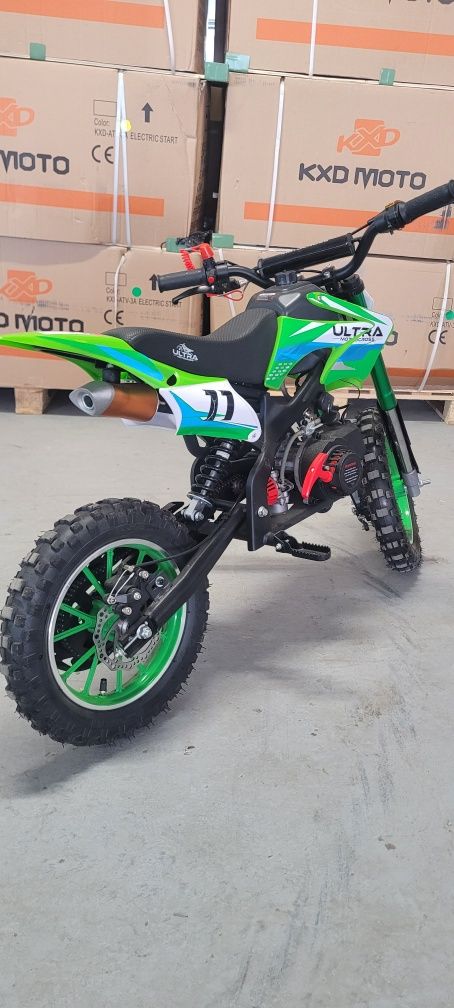Cross Motocross pentru copii de 49cc in 2 timpi Nou adus din Germania