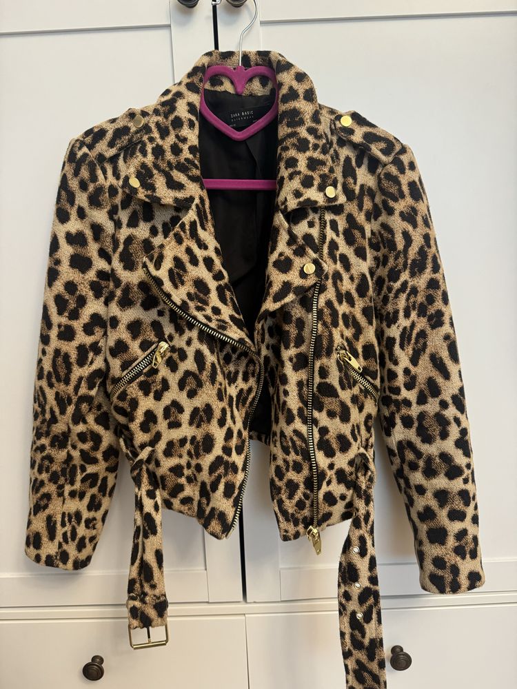 Zara късо яке