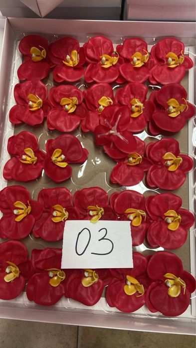 САПУНЕНИ ОРХИДЕИ / Цветя за декорация Налични! 25бр.в кутия! 5 цвята
