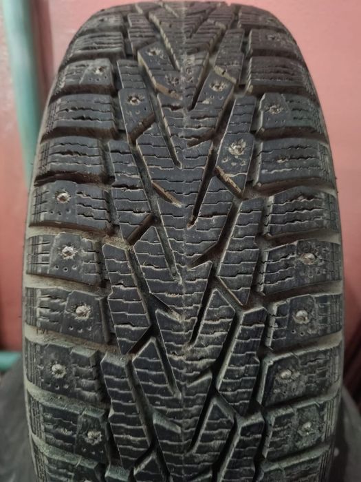 Комплект зимних шин, размер 185/65/14