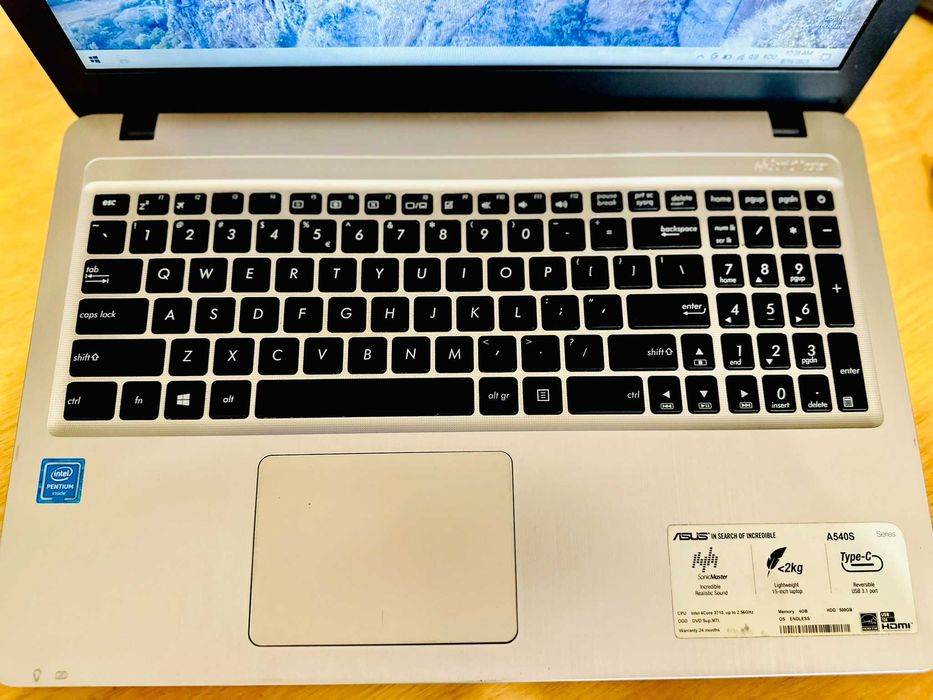 Laptop ASUS 15.6 inch, Windows Original, 4GB RAM, SSD + HDD, IMPECABIL