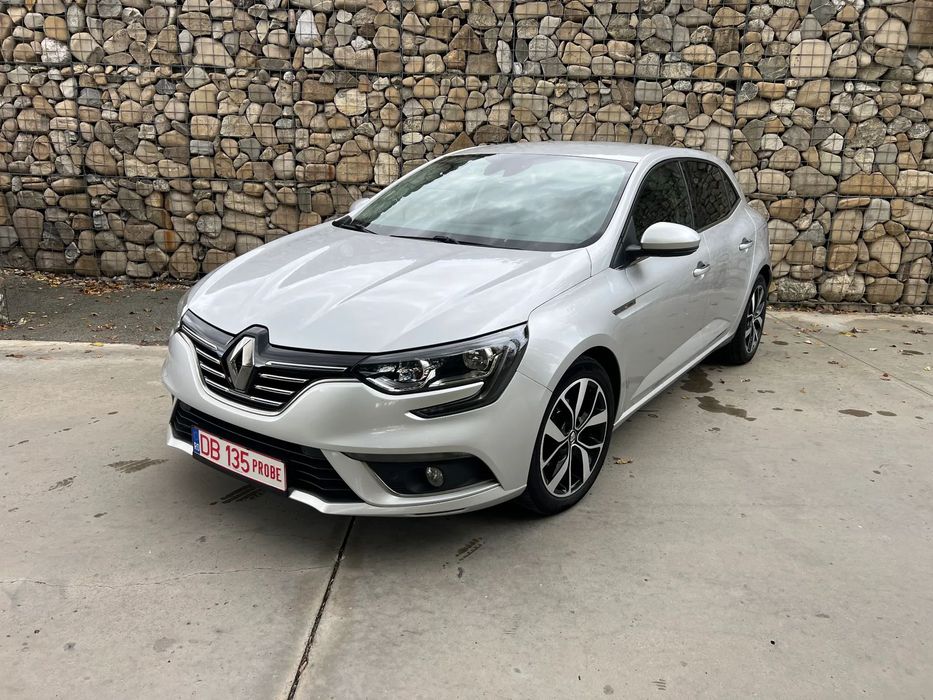 Renault Megane 1.5 dCi , BOSE , Navi , Carte Service , Factura cu KM !