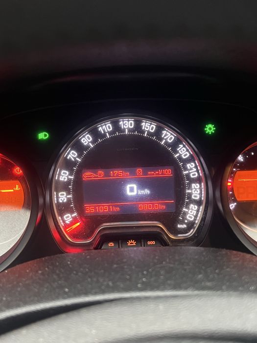 De vanzare  Citroen c5 an fabr. 2014 motor 1.6 hdi 115cp