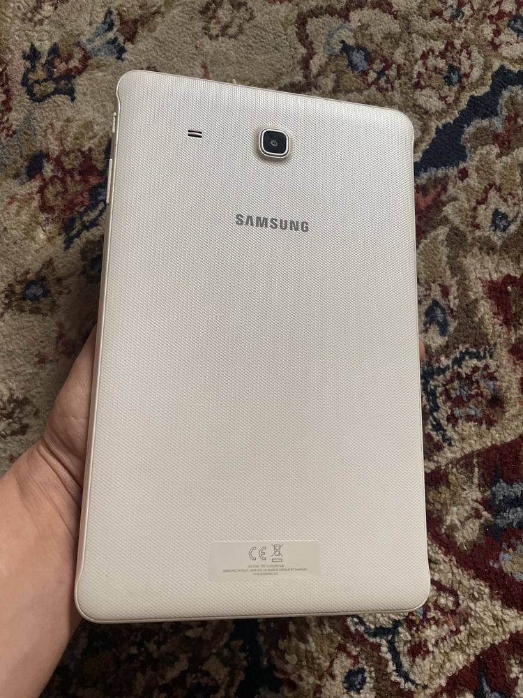 Samsung Tab E T560