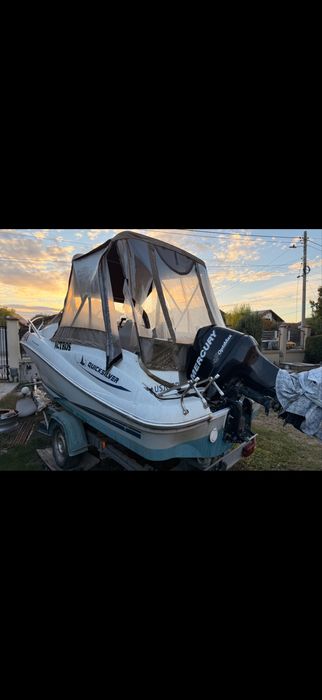 Barca quicksilver cu peridoc