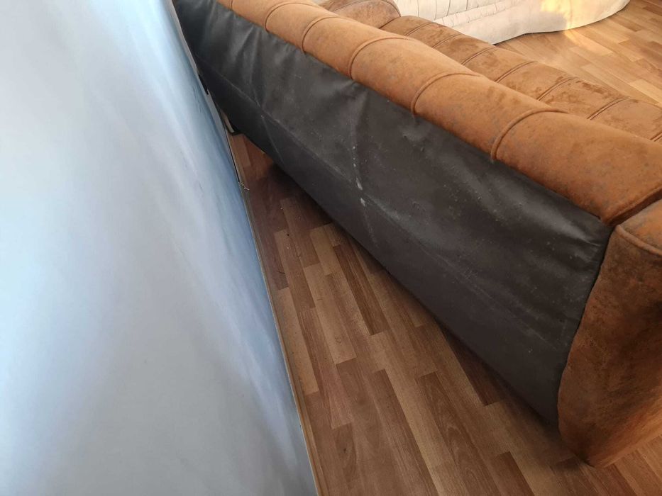 Разтегателен диван