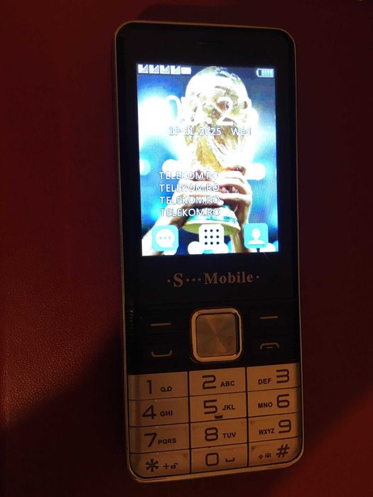 Telefon S Mobile cu 4 cartele