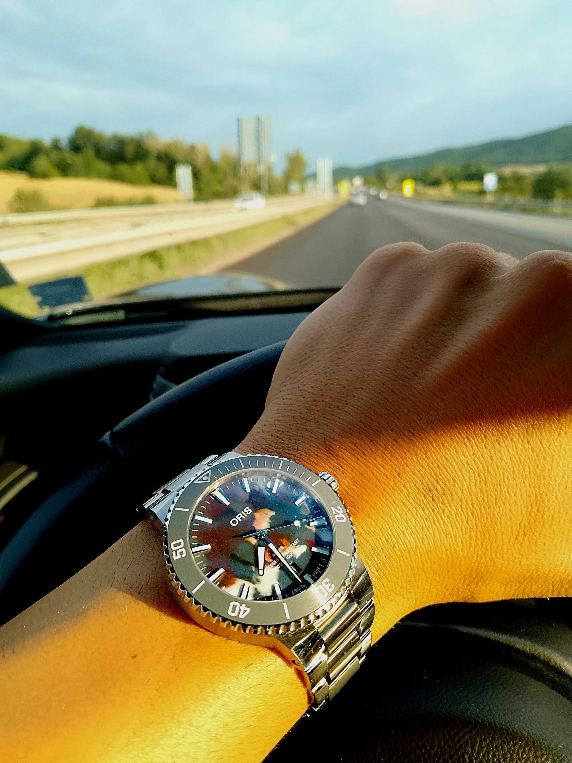 Oris Aquis Date Upcycle