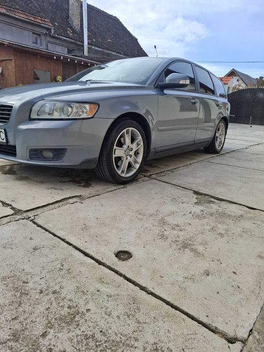 Vând Volvo V50 1,6 diesel