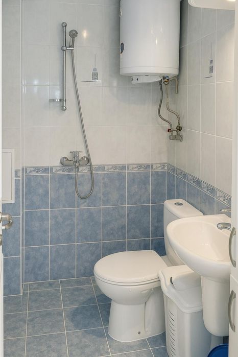 Едностаен апартамент под наем в Център