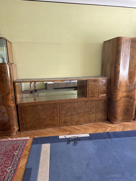 Mobilier din perioada interbelica, lemn masiv nuc de sufragerie-living