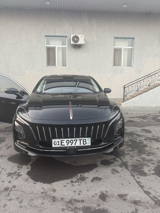 Электрокар 2025 года • Один владелец • 500 км на зарядке