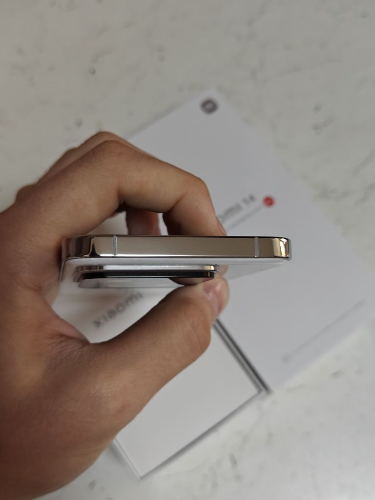Xiaomi 14 256Gb White Sotlad