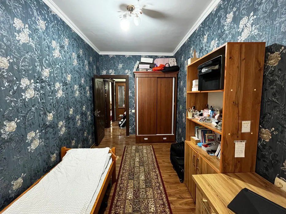 Продам 3в4/4/4 на массиве ТТЗ-2, балкон 1,5х6