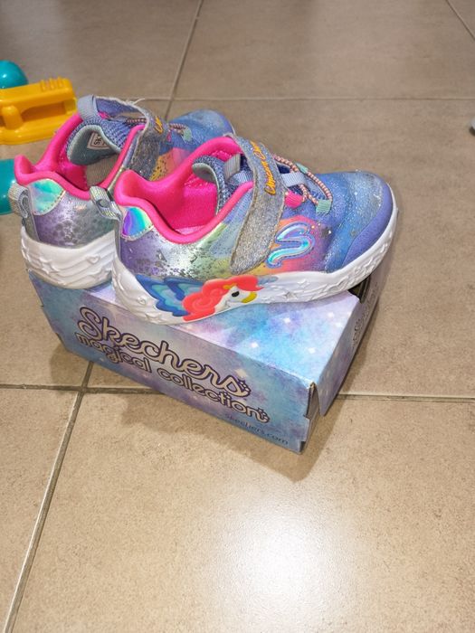 Skechers fete măsură 24