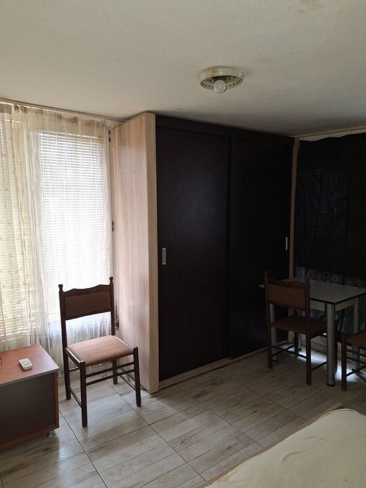 Дава се под наем Едностаен апартамент в София, Модерно предградие - 35 кв.м за 255 € - Снимка #3