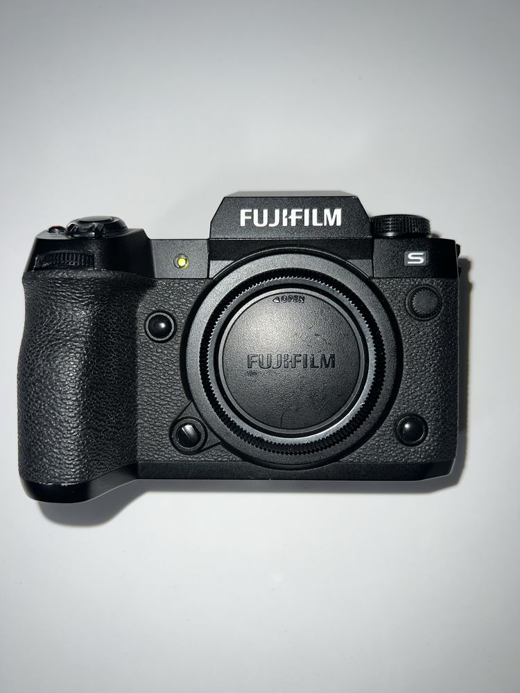Fujifilm X-H2S + батерии + риг