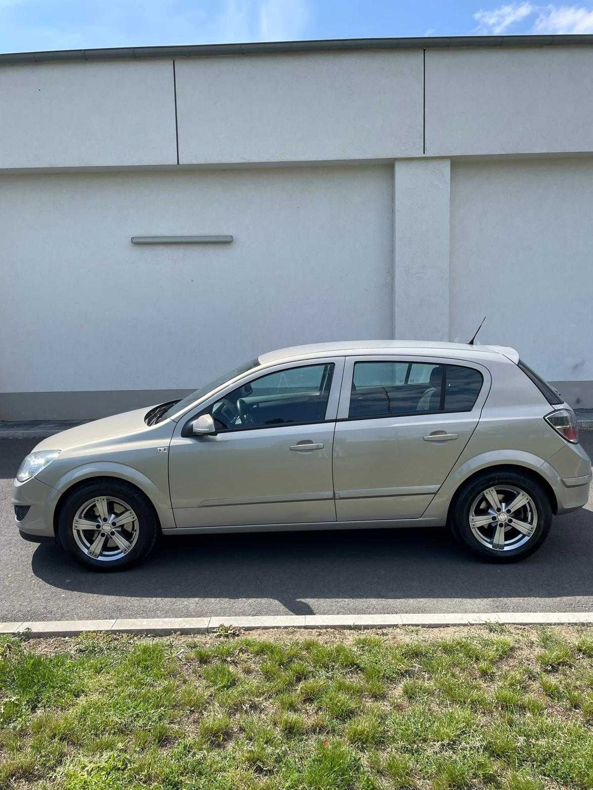 Opel Astra H 2008/ 1.9 Diesel