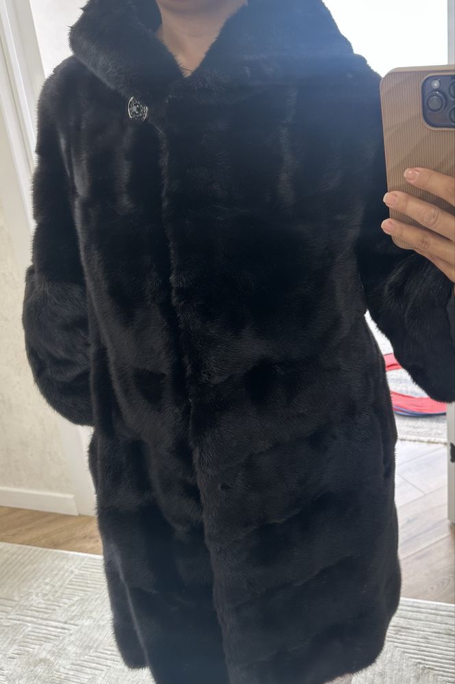 Продам норковую шкбу