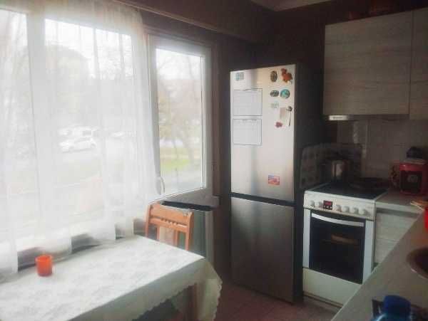 Продава се Двустаен апартамент в Бургас, Зорница - 70 кв.м за 2000 €/кв.м - Снимка #1