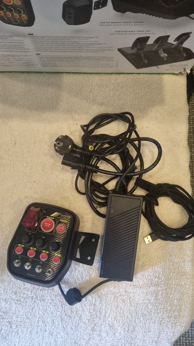 Volan Turtle Beach VelocityOne  direct drive,nu logitech,trustmaster