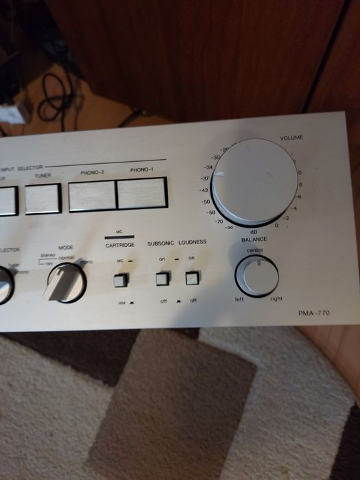 Statie Amplificator DENON ,P M A 770 de putere 120 W, are trafo torido