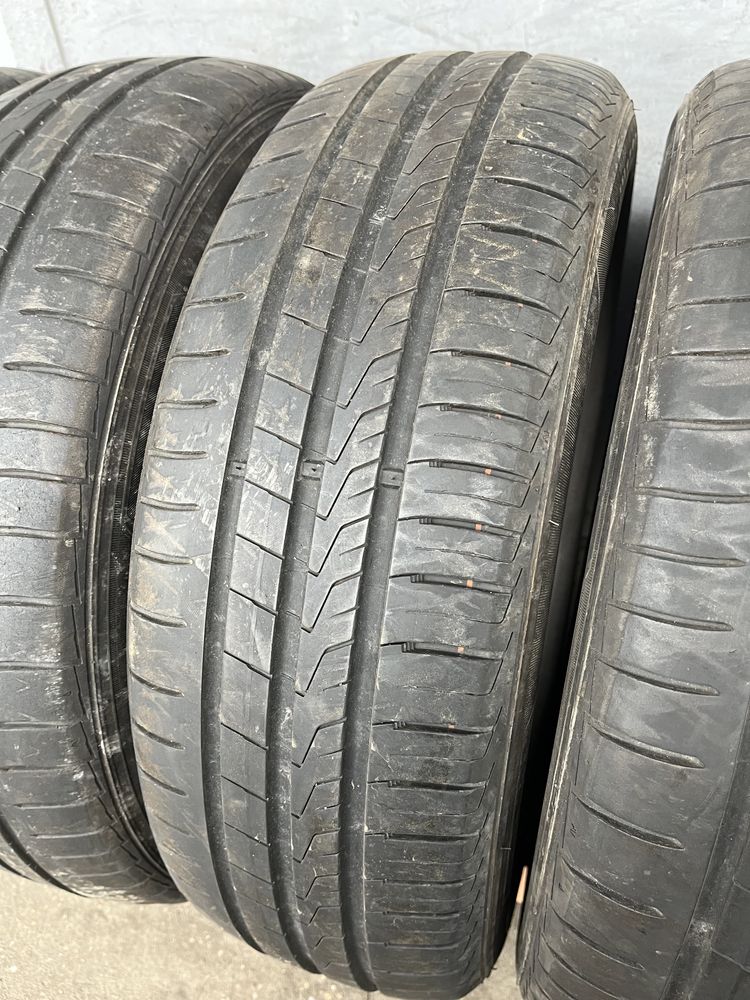 4 бр. летни гуми 185/65/15 Hankook DOT 0218 5 mm