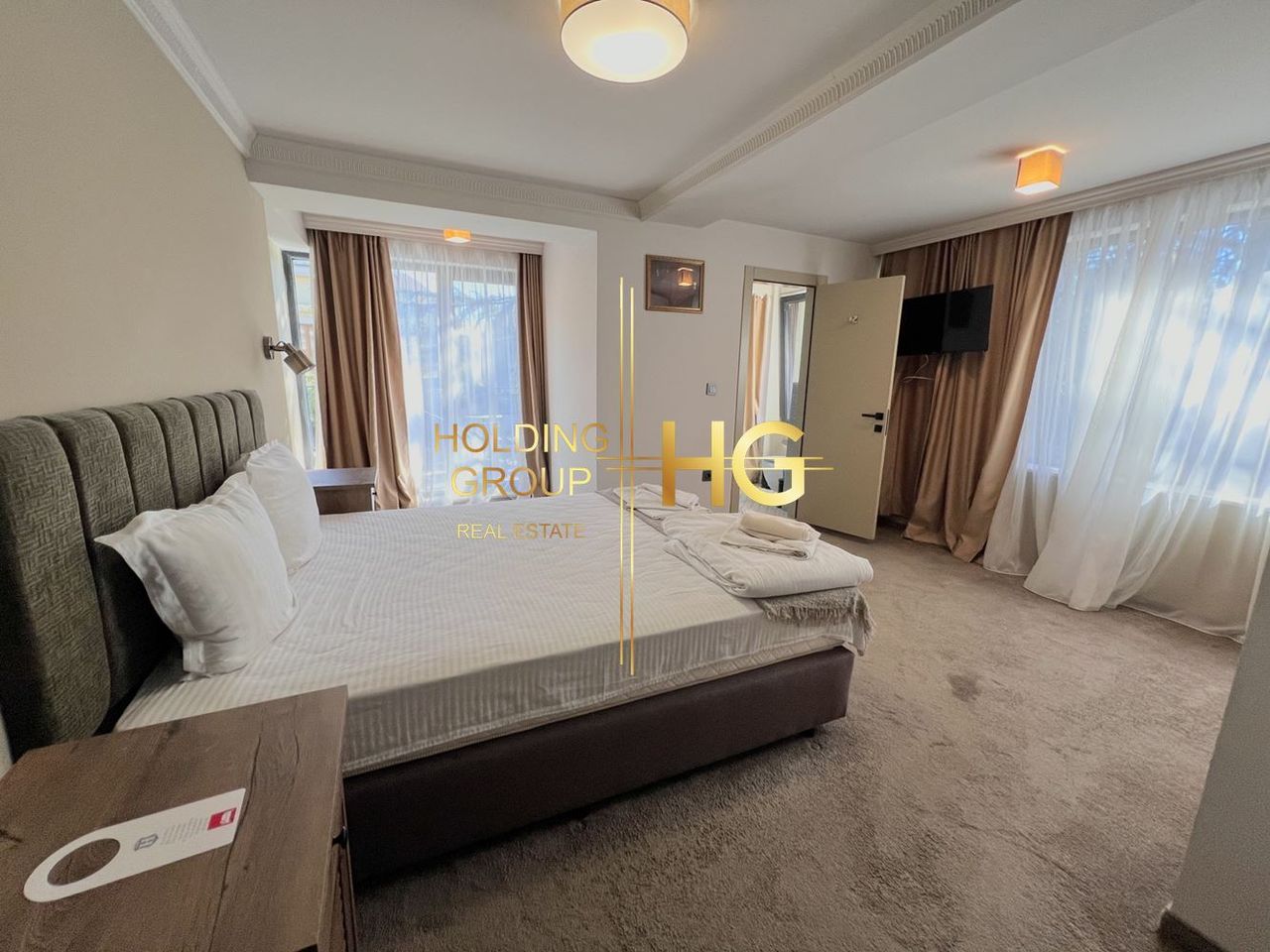 Продава се Многостаен апартамент в к.к. Св.Св. Константин и Елена - 220 кв.м за 2182 €/кв.м - Снимка #5