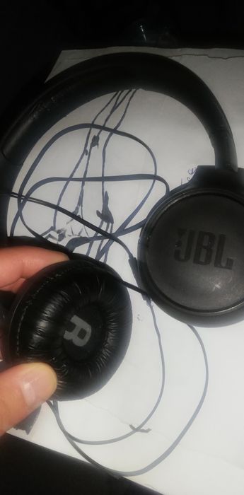Căști audio Jbl tune 500.