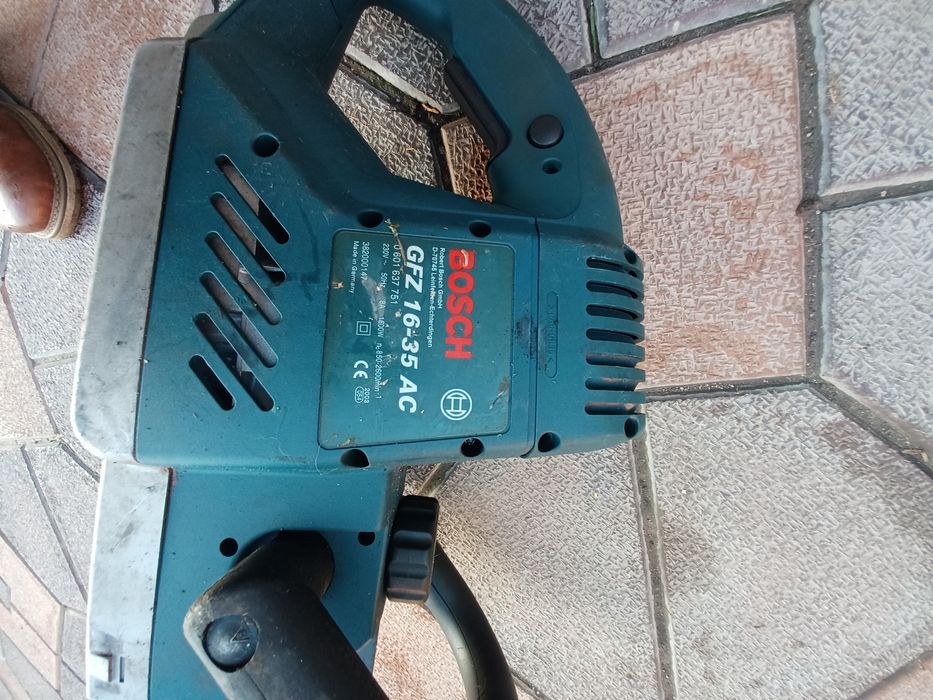 Ferăstrău  de taiat BCA ,CĂRĂMIDĂ ETC  , BOSCH  GFZ 16-35 AC