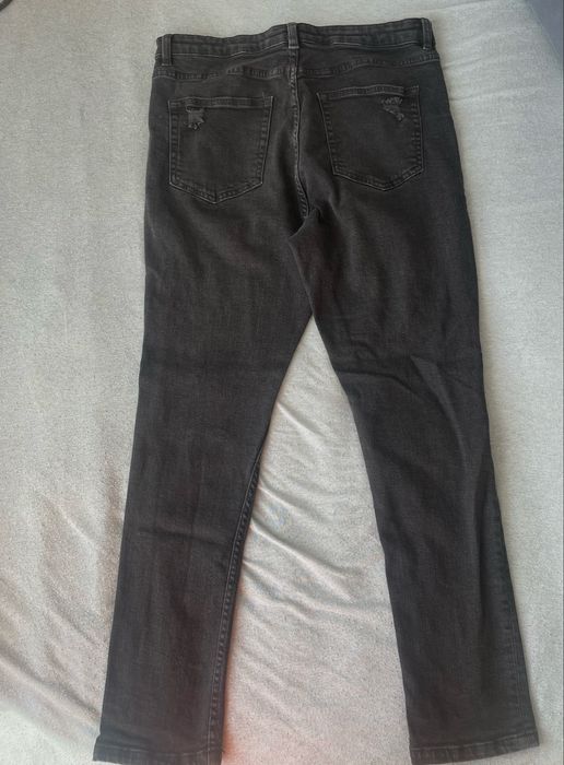 Дънки мъжки различни видове