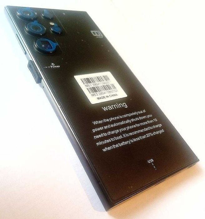 Smartphone S24 ULTRA, 6.7", RAM 4 GB, CAMERA 50 MP