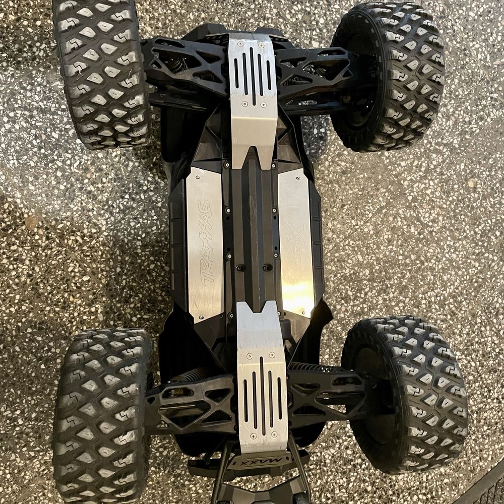 Traxxas X-maxx widemaxx kit 8s